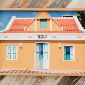 Open Doors Yellow House XL